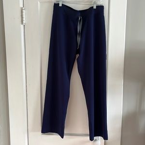 FIGS Livingston Basic Scrub Pants, Size Medium Petite